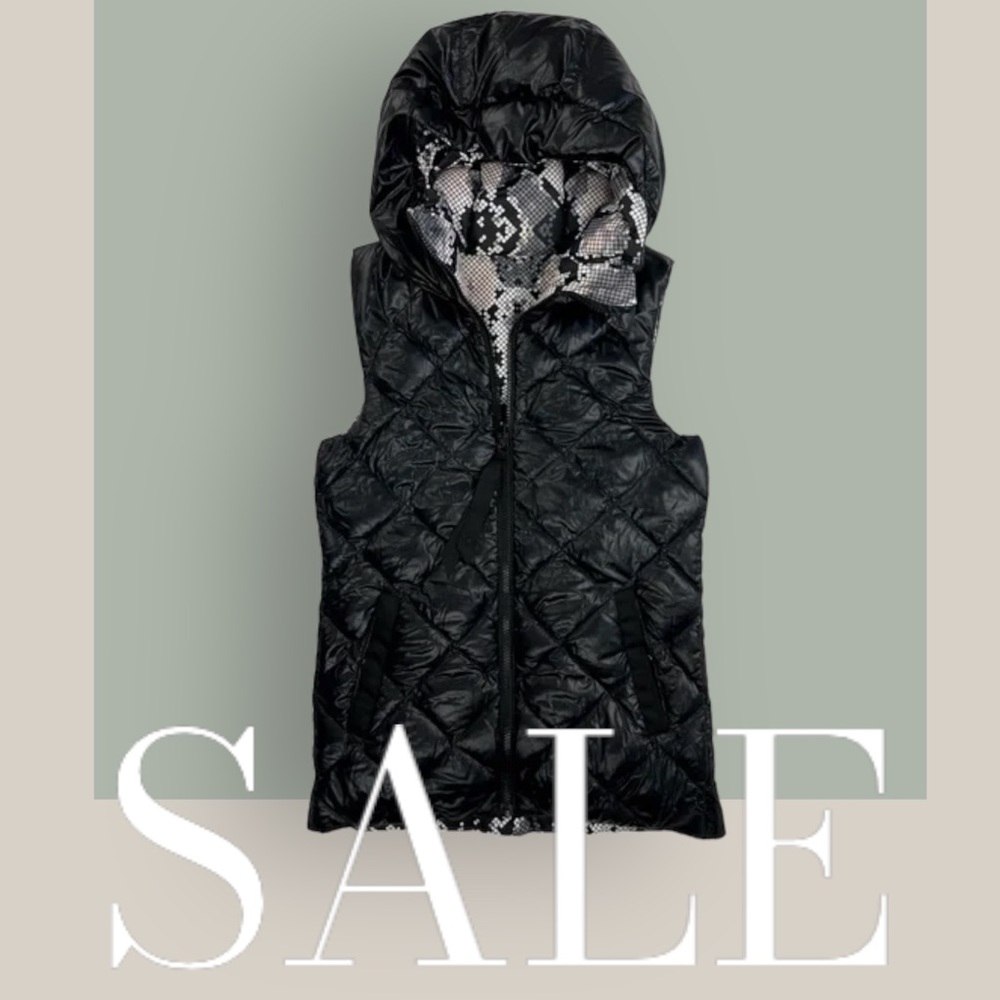 ⬇️ Lululemon The Fluffiest Vest Black / Ziggy Snake Butter Pink Black
